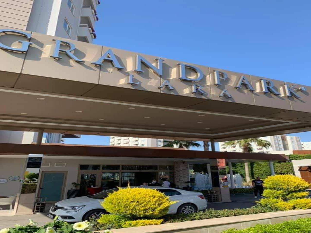 Анталія, готель Grand Park Lara 4*