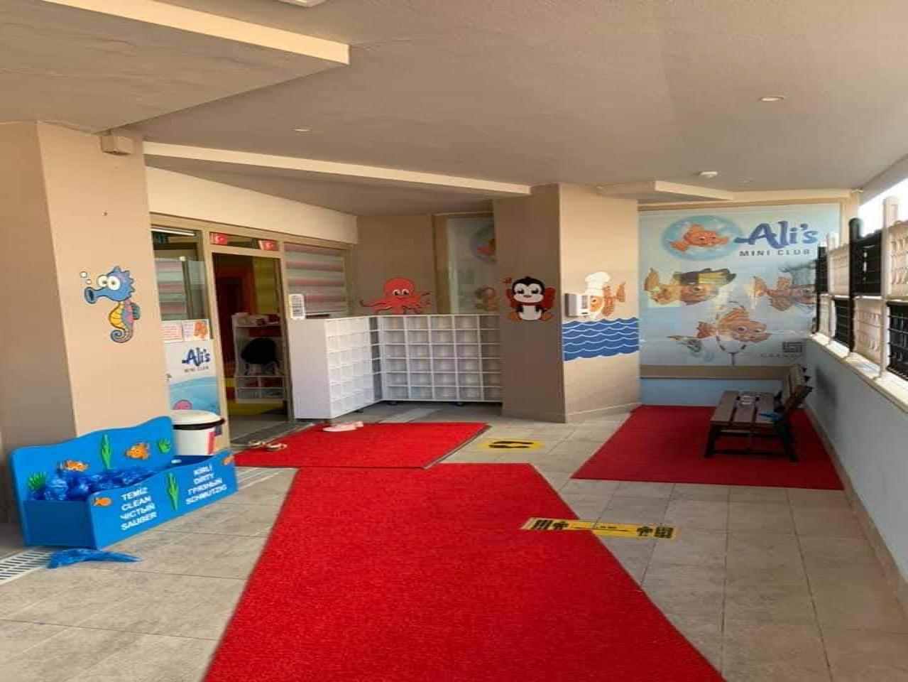 Анталія, готель Grand Park Lara 4*
