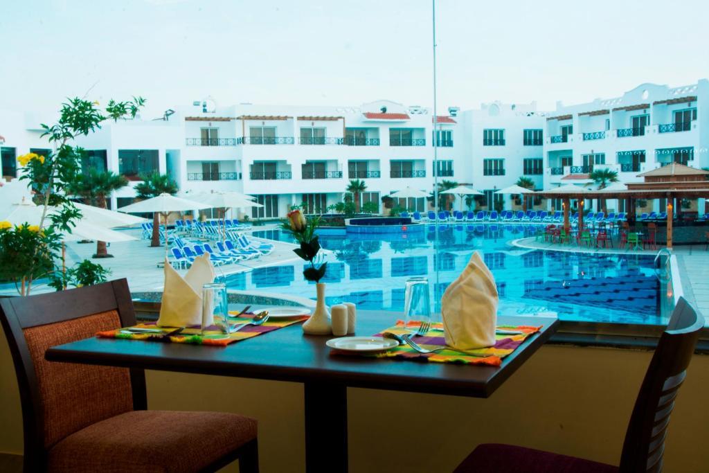 Old Vic Sharm 