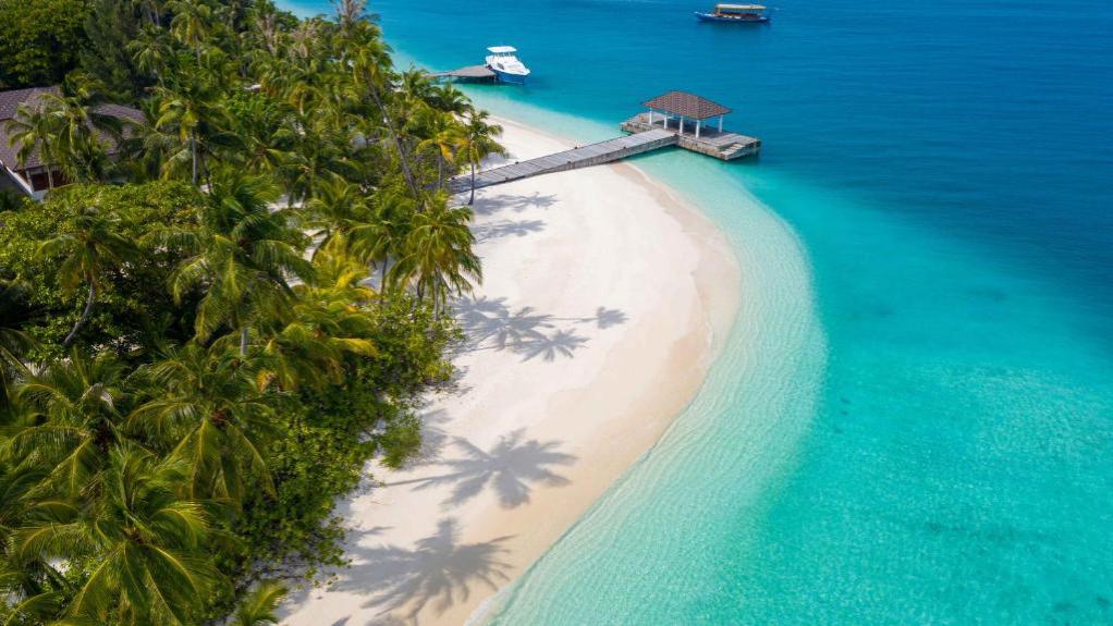 Fiyavalhu Maldives 4* Мале, Мальдіви 