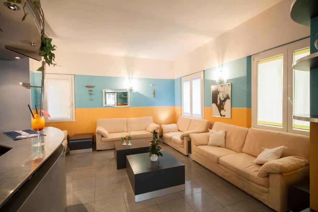 Adria Hotel 3*, Ріміні