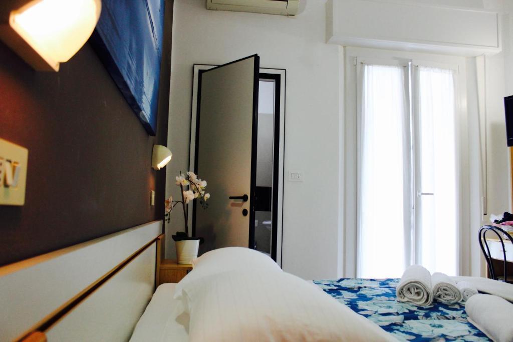 Adria Hotel 3*, Ріміні