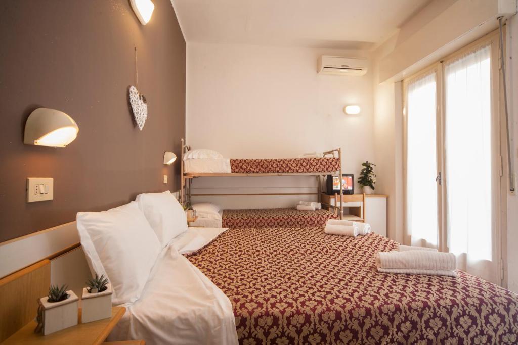 Adria Hotel 3*, Ріміні