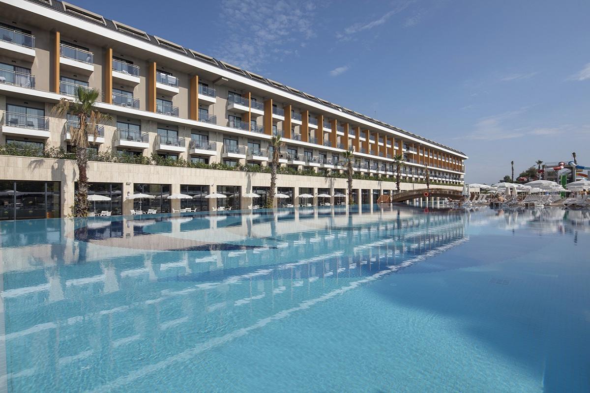 Белек, Aydinbey Queens Palace 5* 